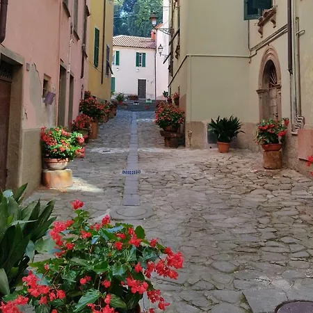 Palazzo Cortesini Pontremoli